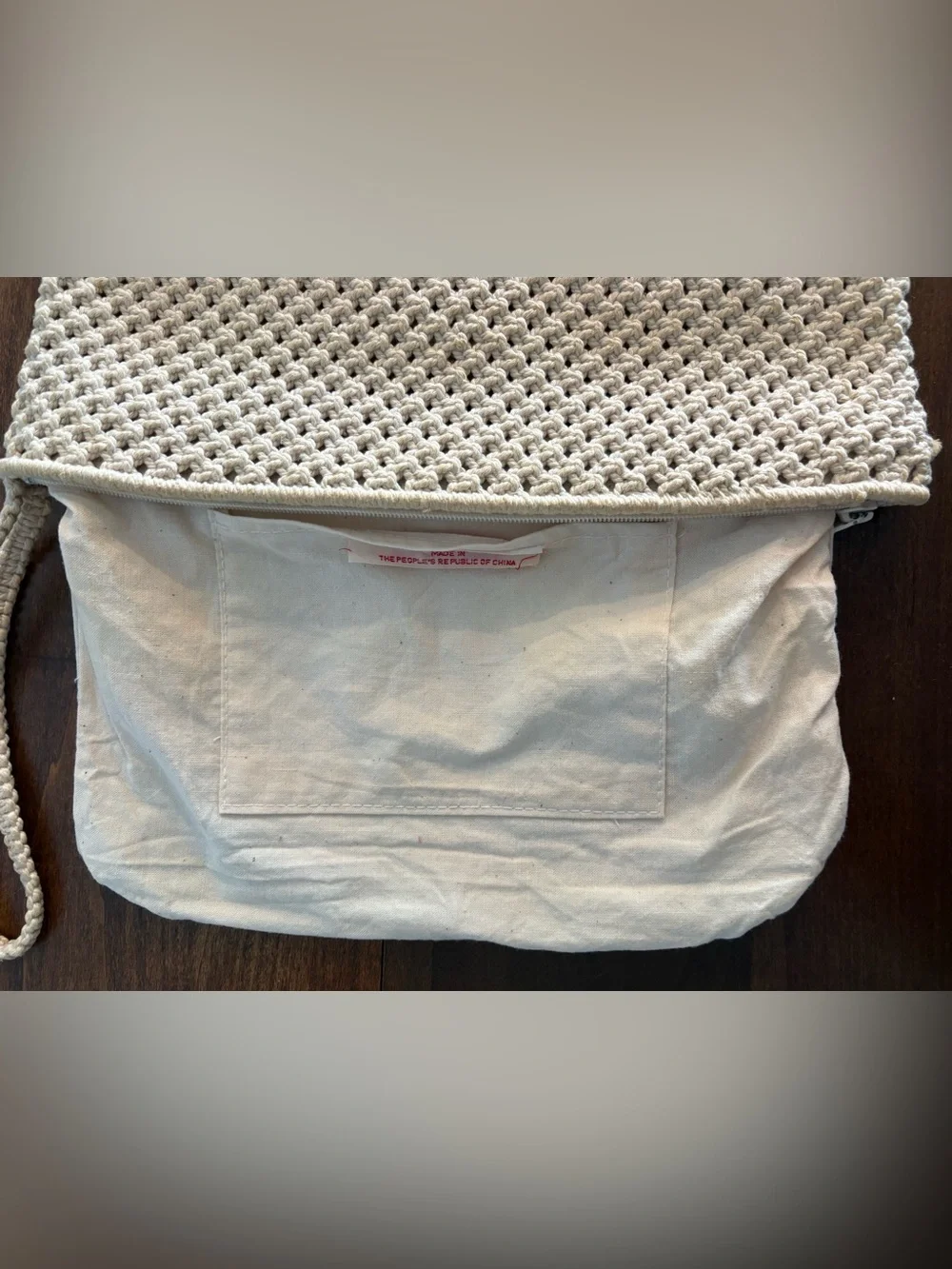 Vintage Crocheted Zippered Beige Clutch W/Wrist Loop Made People’s Rep Of China